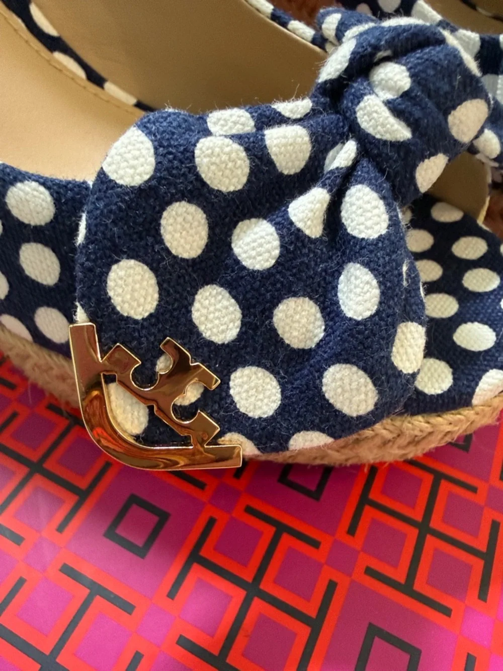 Tory Burch navy white